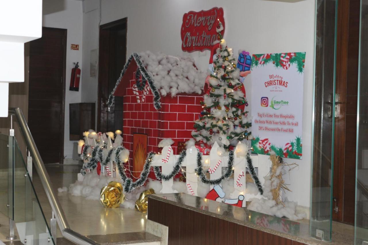 Lime Tree Hotel Sushant Lok Gurgaon Sector 29 Next To Iffco Chowk Metro Extérieur photo